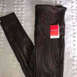 SPANX FAUX SNAKE SKIIN LEGGINGS - NWT!